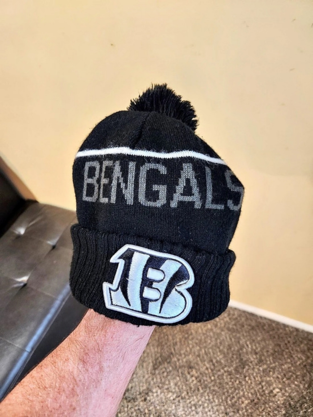 New Era Cincinnati Bengals New Era Cuffed Knit Hat with Pom Cuffed Knit Hat with